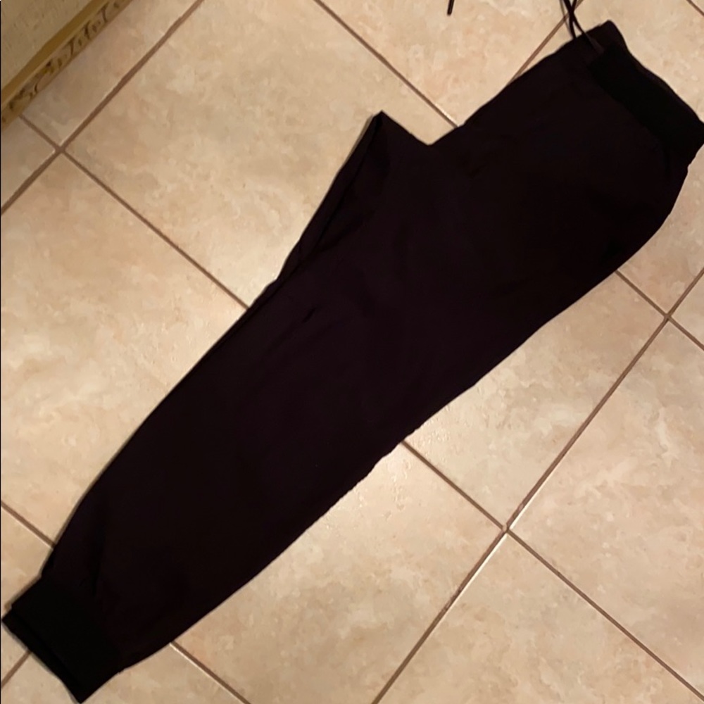 COPY - Lulu lemon joggers